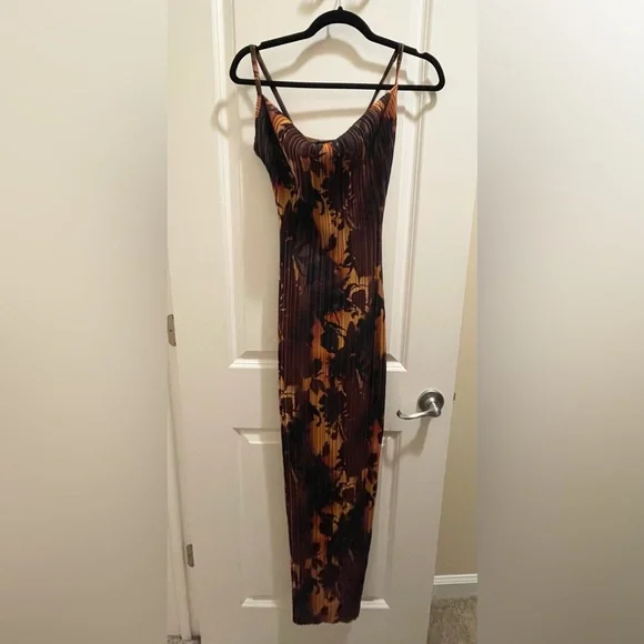 brown floral ombre plisse strappy maxi dress Diedre Rose Strappy Maxi Dress main image 1